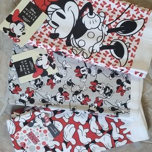Mickey Mouse & Minnie Mouse Kitchen towels